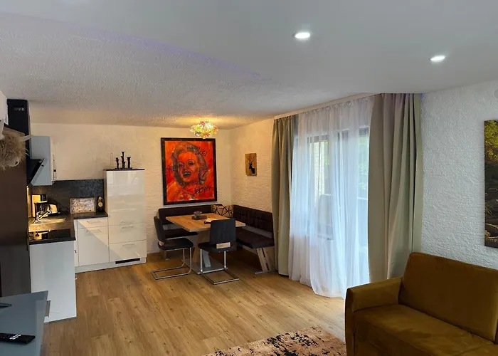 Weidach Zentrum 3 דירה *