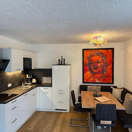 公寓 Weidach Zentrum 3 洛伊塔施